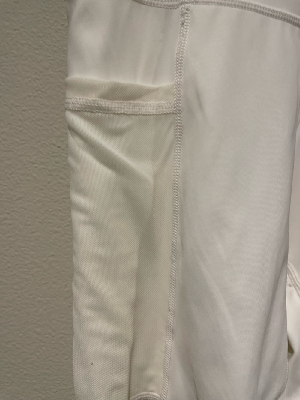 aerie High-Rise White/cream Bike Shorts with Side Pockets. Sz S - Picture 6 of 6